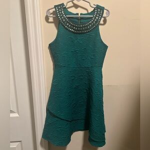 Lavender Girls Sz 7 Emerald Green Sleeveless Dress with Rhinestones & Ruffles